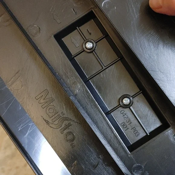 Maisto Diecast Model of 2010 Signed Roush 427R Ford Mustang Convertible - Picture 13 of 14